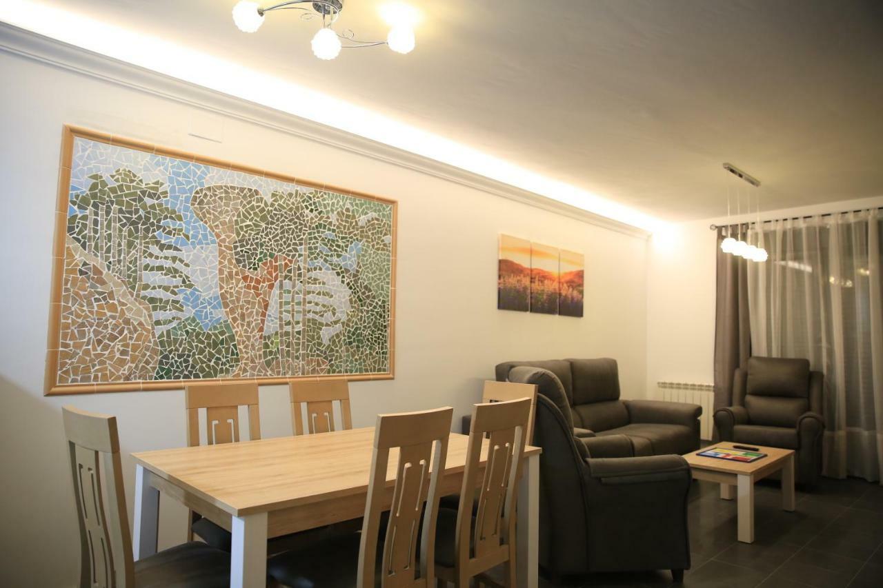 Apartamentos La Vereda كوينكا المظهر الخارجي الصورة